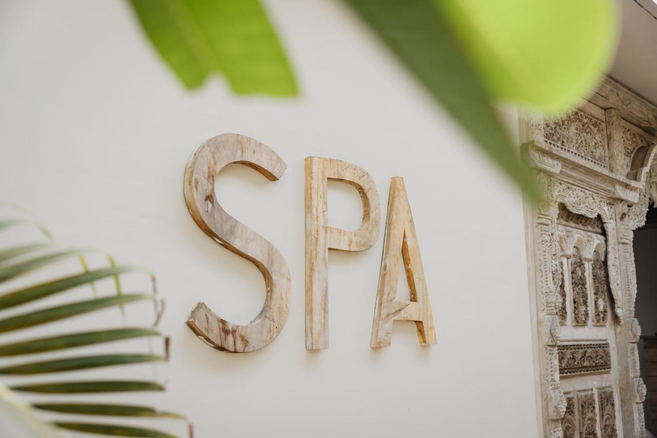 Indiana Kenanga Boutique Hotel & Spa Nusa Lembongan  Ngoại thất bức ảnh